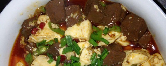 豆腐血块的家常做法 怎样做家常豆腐血块