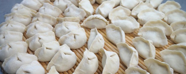 龙利鱼馅饺子辅食怎样做 龙利鱼馅饺子辅食的做法