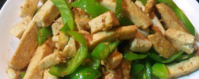 青椒炖豆腐的做法 青椒炖豆腐怎样做好吃