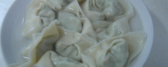 酸辣芹菜鲜肉馄饨的做法 酸辣芹菜鲜肉馄饨如何做