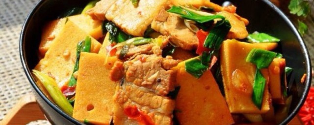 干锅五花肉的做法 怎么做干锅五花肉