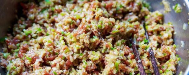 有几种蔬菜包饺子馅比较合适 哪些蔬菜包饺子馅比较合适