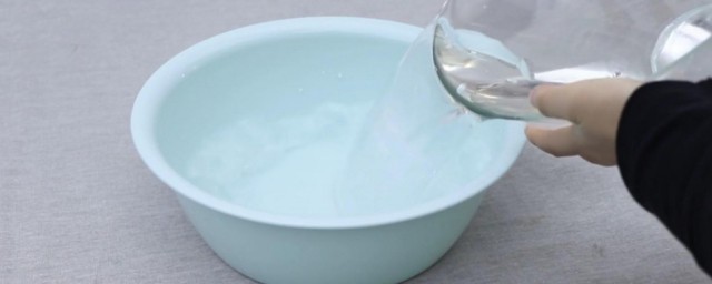 84消毒液漂白鞋子的使用办法 84消毒液漂白鞋子的步骤