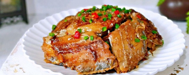 冷冻带鱼红烧怎样做好吃 做红烧带鱼的教程