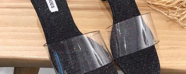 凉鞋上的透明胶怎样祛黄 凉鞋上的透明胶发黄怎样办