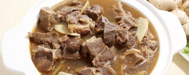 如何做炖羊肉 制作炖羊肉的要领