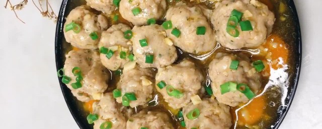 肉丸子怎样做又滑又嫩还好吃 肉丸子怎样做又滑又嫩还好吃