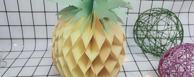 折纸菠萝的技巧教程 纸菠萝的折法