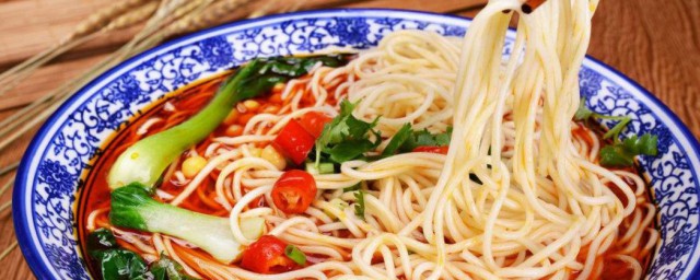 重庆小面的调料的技巧 正宗重庆小面必备的佐料及使用技巧