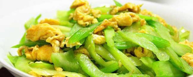 西芹和鸡蛋怎样做 西芹炒鸡蛋的做法