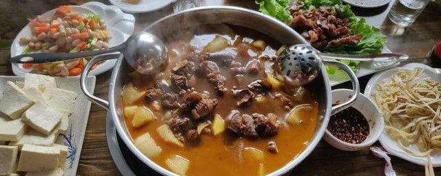 驴肉火锅的制作技巧教程 超美味驴肉火锅家庭做法分享