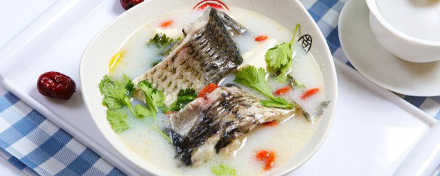 鲤鱼汤怎样做才新鲜 制作鲤鱼汤的技巧