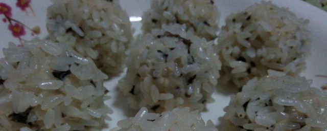 糯米饭团怎样做 怎样做糯米饭团