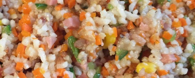 炒糯米饭的做法 炒糯米饭的制作技巧