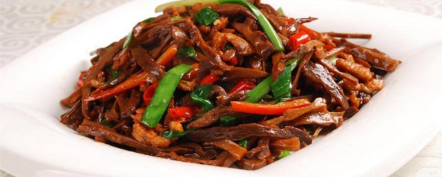 牛肉丝炒胡萝卜 怎么做牛肉丝炒胡萝卜