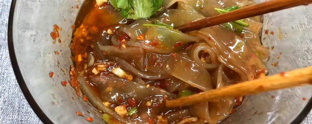 爽滑劲道的麻酱宽粉 麻酱宽粉家常做法分享