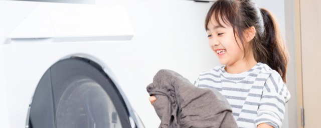 夏天洗衣服有馊味有啥方法 夏天洗衣服有馊味如何处理