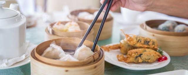 地瓜粉做饺子皮的技巧 红薯粉做水晶饺的做法