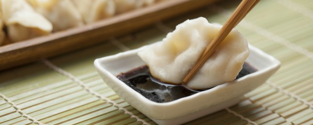 韭菜粉丝包饺子怎样做 韭菜粉丝饺子怎样做