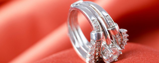 如何挑选结婚钻戒 结婚钻戒如何选