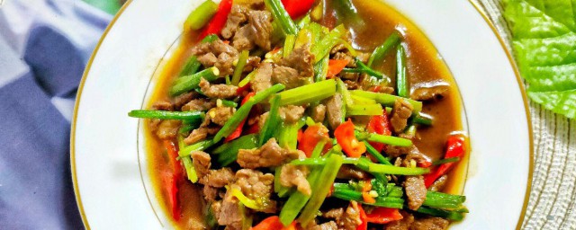 芹菜炒牛肉片 怎样做芹菜炒牛肉片