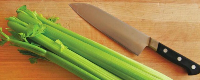 芹菜叶土豆汤 芹菜叶土豆汤怎样做