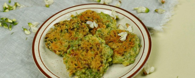 洋槐花饼怎样做 怎样做洋槐花饼