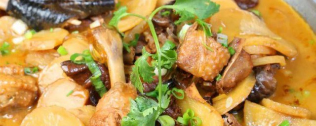 榛蘑炖鸡肉煲 如何做榛蘑炖鸡肉煲