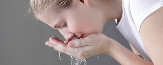 冬季补水护肤要领 冬季补水护肤要领是什么