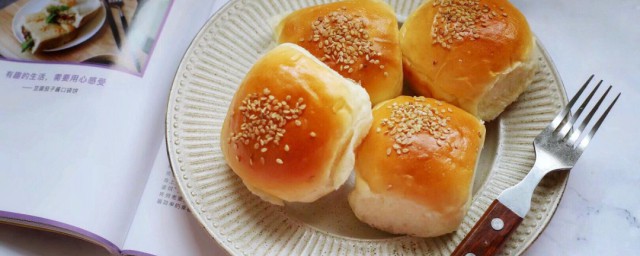 奶茶小餐包的做法 怎样做奶茶小餐包