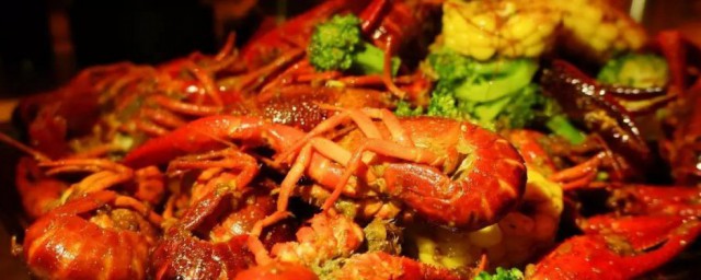 麒麟片皮鸡夹龙虾 麒麟片皮鸡夹龙虾怎样做