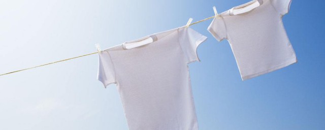 柿子汁液弄到衣服上怎样去除 柿子汁液弄到衣服上的清洗技巧