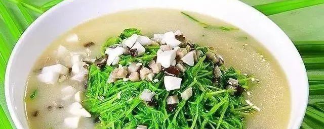 豆苗蘑菇疙瘩汤 豆苗蘑菇疙瘩汤的做法介绍