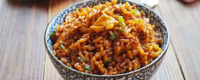 酱油拌饭的做法 自制酱油拌饭的方式