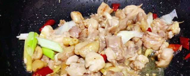 麻酱炒鸡肉制作技巧 麻酱炒鸡肉的做法