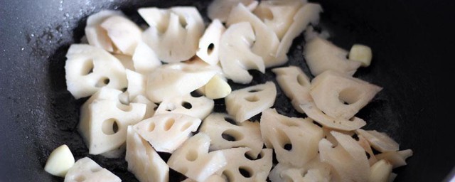 油泼莲藕做法次序 油泼莲藕怎样做