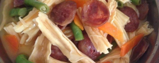腐竹腊肠饭怎么做 腐竹腊肠饭的做法