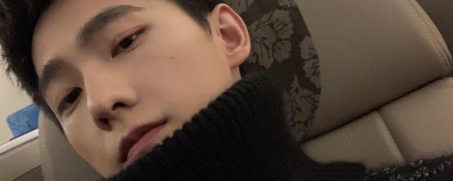 男生自拍好看照片技巧 男生怎样自拍好看