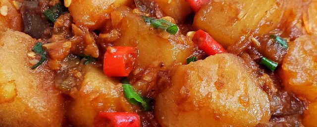 土豆焖肉末怎样做 做土豆焖肉末的技巧