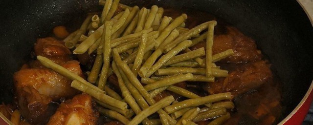 酸豇豆炖排骨教程 做酸豇豆炖排骨的诀窍