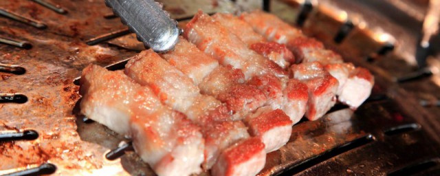 腌制五花肉烤肉方式 腌制五花肉烤肉办法介绍