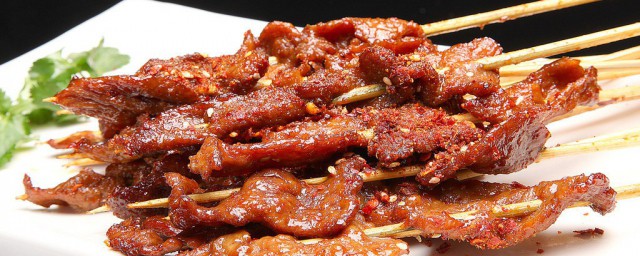孜然牛肉串制作要领 如何做孜然牛肉串好吃