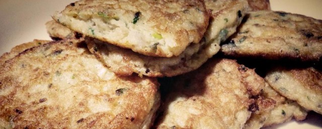 鲍鱼鱼饼怎么做 鲍鱼鱼饼做法