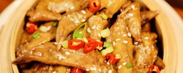麻辣土豆焖翅尖 麻辣土豆焖翅尖的做法
