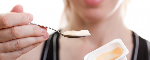 吃完烧烤为什么要喝酸奶 吃完烧烤要喝酸奶的原因解析