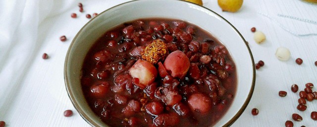 桂圆莲子蜜糯粥 桂圆莲子蜜糯粥怎样做