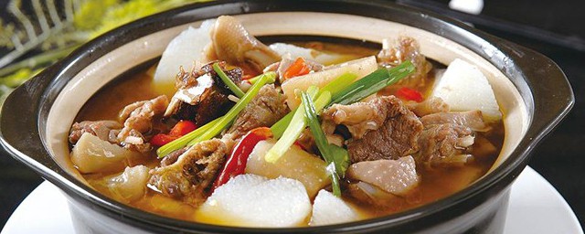 大鹅肉山药烩什蔬需要什么材料 大鹅肉山药烩什蔬 怎样做