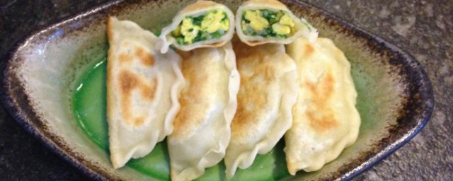 蜂蜜韭菜子怎样做 蜂蜜金韭菜子可以一起吃吗