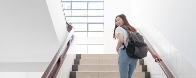 爬楼梯锻炼精确技巧 怎样爬楼梯锻炼