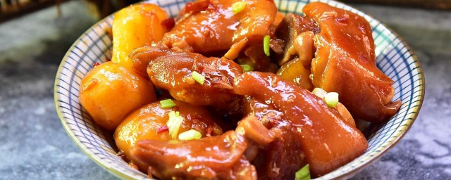 菜菇扒猪蹄 怎样做菜菇扒猪蹄